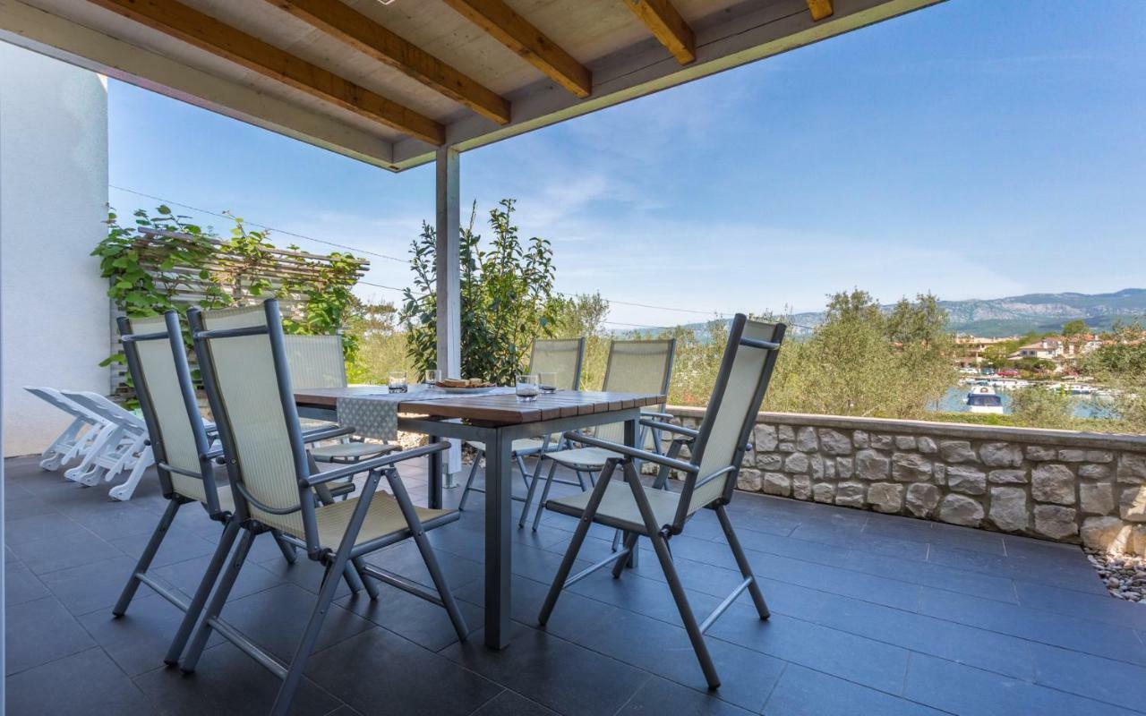 Apartment Trava Климно Екстериор снимка