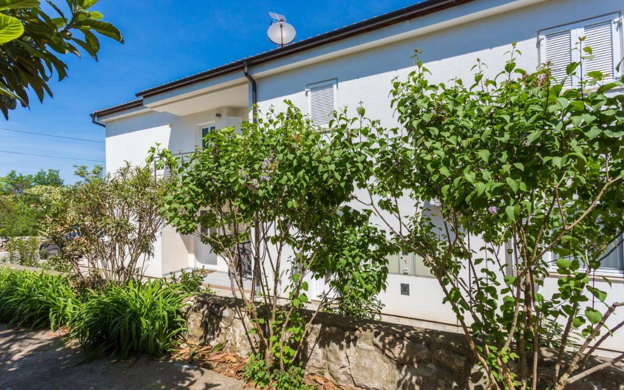 Apartment Trava Климно Екстериор снимка